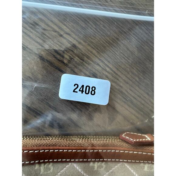 Dooney & Bourke Logo Jacquard Wristlet Zip Pouch - Picture 6 of 7